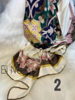 foulard carré en satin