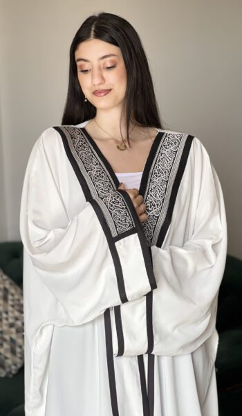 -عباية العربية -أبيض